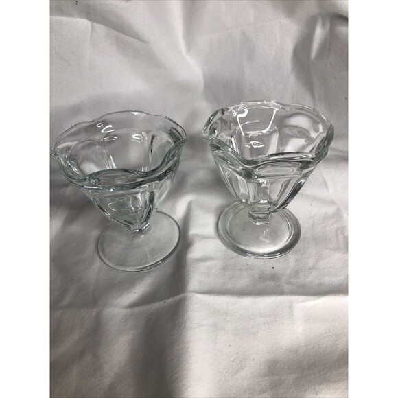 2 VINTAGE GLASS ANCHOR HOCKING CLEAR GLASS 4" SUNDAE DISHES - Picture 1 of 8